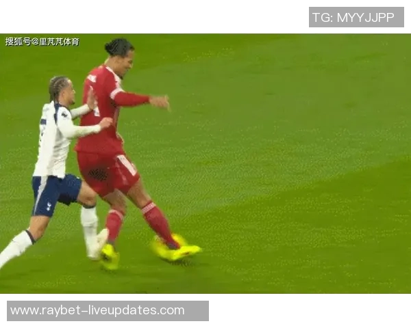 德甲热刺逆转利物浦帽子戏法引发全场狂欢赛后深度解析